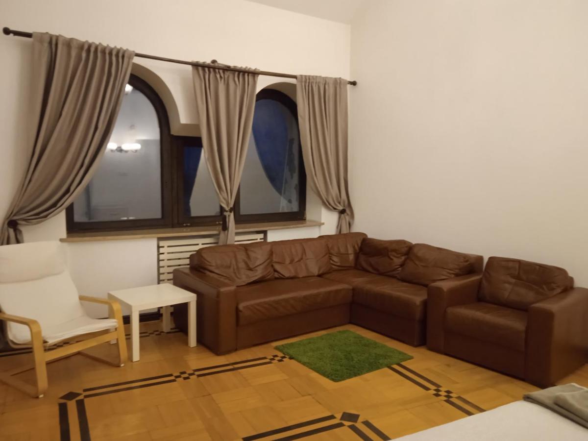 Green Wood Apartament Stara Ochota Varsóvia Exterior foto