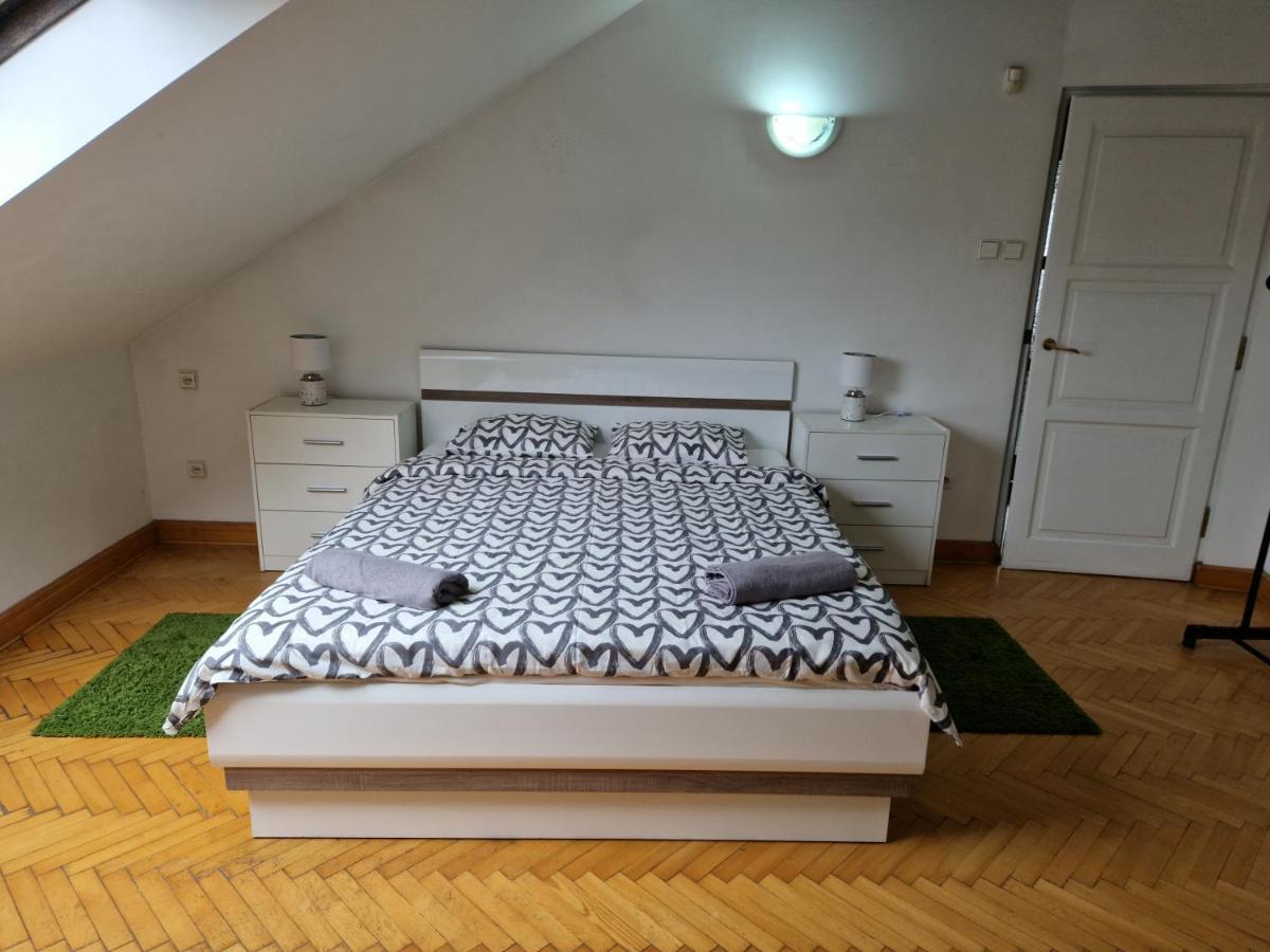 Green Wood Apartament Stara Ochota Varsóvia Exterior foto