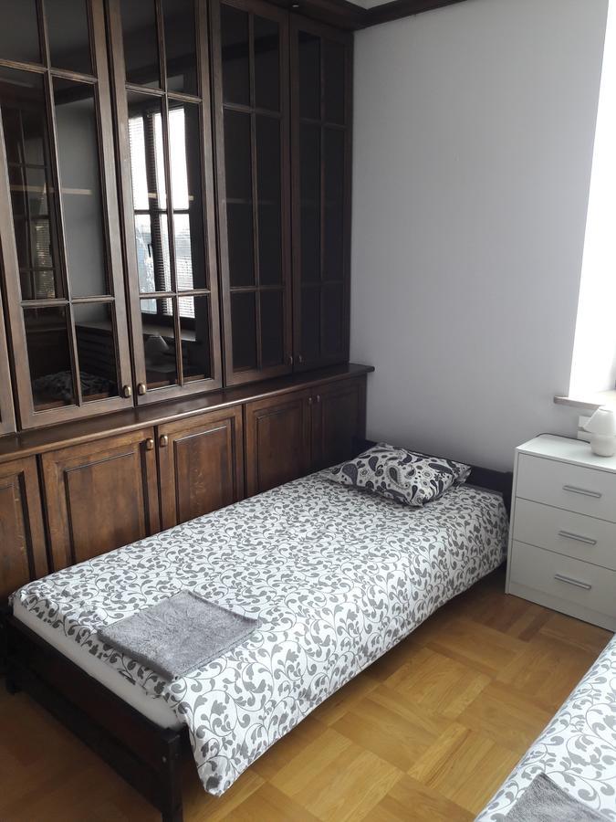 Green Wood Apartament Stara Ochota Varsóvia Exterior foto